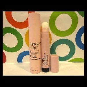 Victoria Secret Brush on Fragrance “Love”